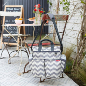 Duo Signature Chevron Skip Hop-2 Torba dla mamy do wózka – wybierz idealną na spacer i zakupy